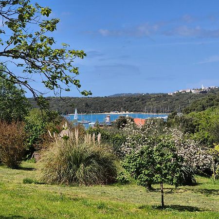 באניולה Vito & Maria Eco Friendly Accommodation מראה חיצוני תמונה